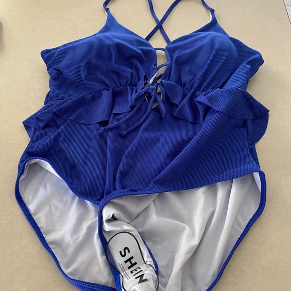 Plus Plain Rib Frill One Piece Swimsuit 3XL SHEIN - Picture 3 of 5